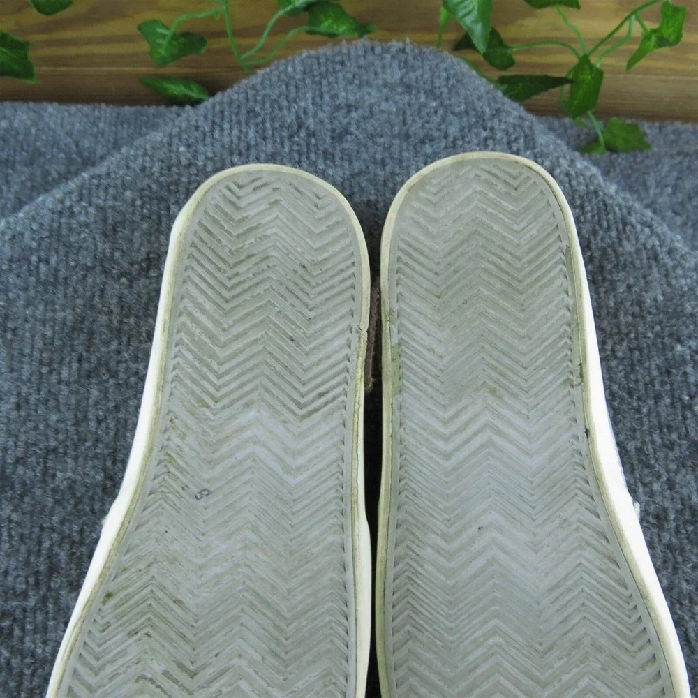 UGG Australia Youth Girls Flat Shoes Silver Textile Slip On Size 3‎ Medium
